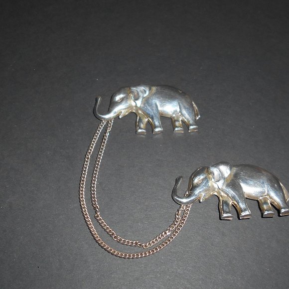 Vintage Sterling Double Chatelaine Trunk-Up Elephant Brooch - Picture 1 of 4